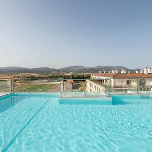 https://apartamentos-martalia-ticos-deluxe.es-andalucia.com